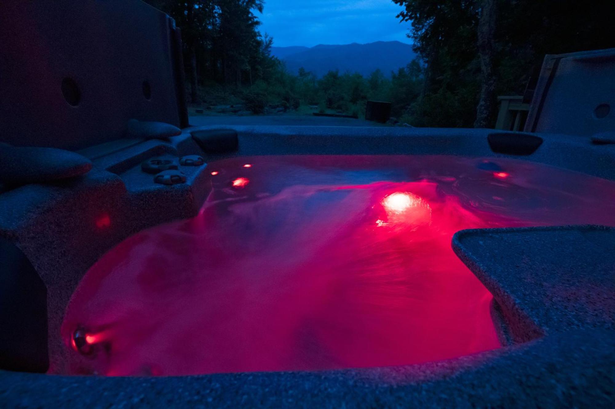 Real Log Cabin With Amazing Views, Hot Tub, Sauna, Games Gatlinburg Esterno foto