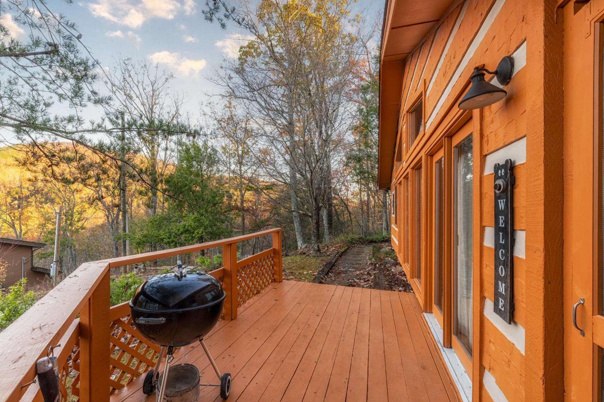 Real Log Cabin With Amazing Views, Hot Tub, Sauna, Games Gatlinburg Esterno foto